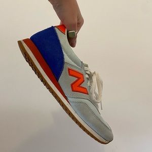 light blue new balance sneakers